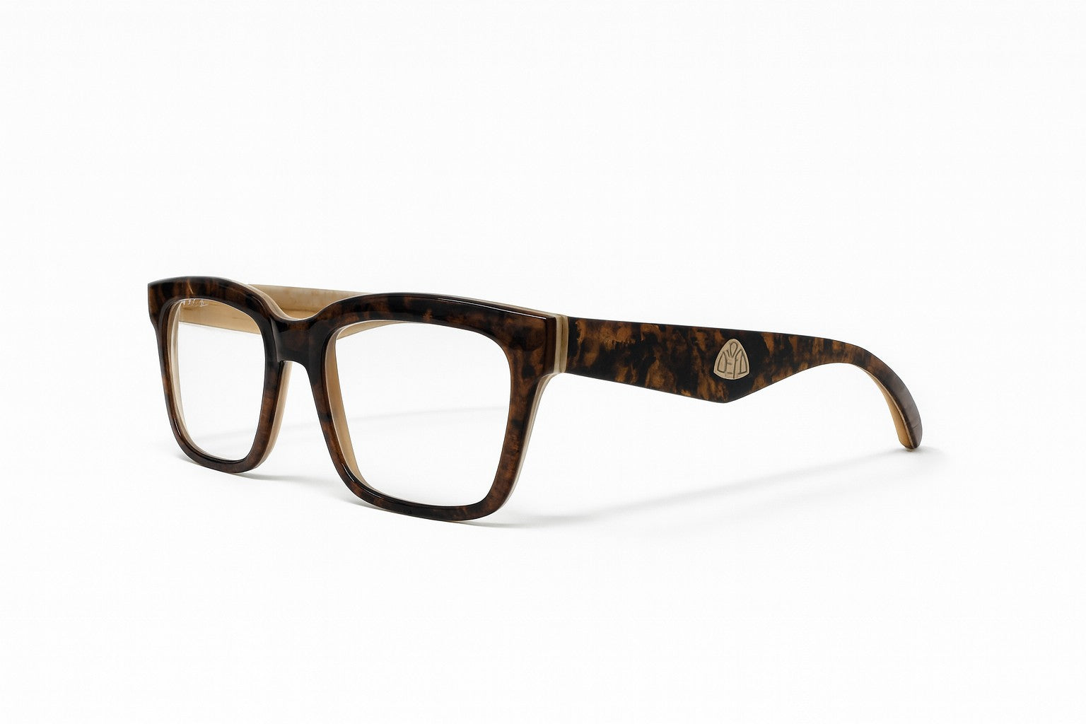 Chairman_I_MG-HBB_One_of_One_Limited_Edition_Itopian_Optical_Fort_Myers_FL.png_side_angle